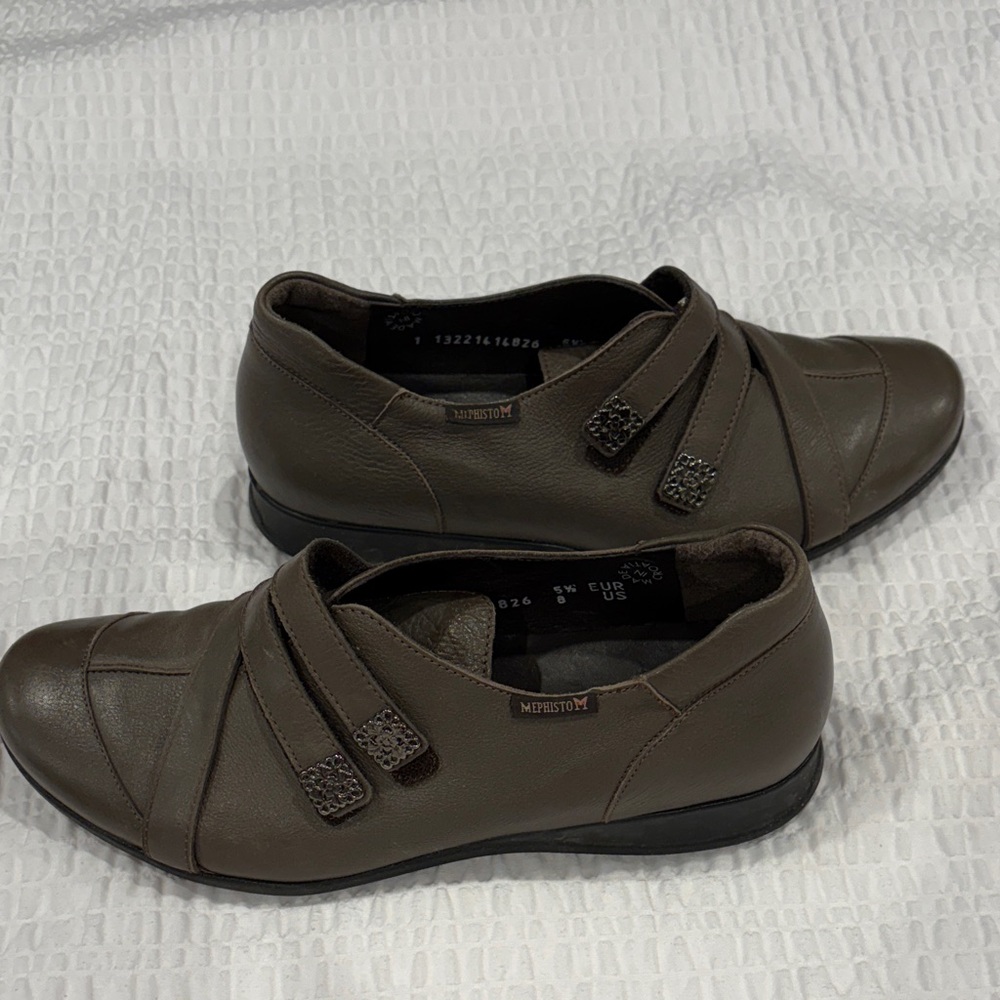 Mephisto Brown Leather Flats